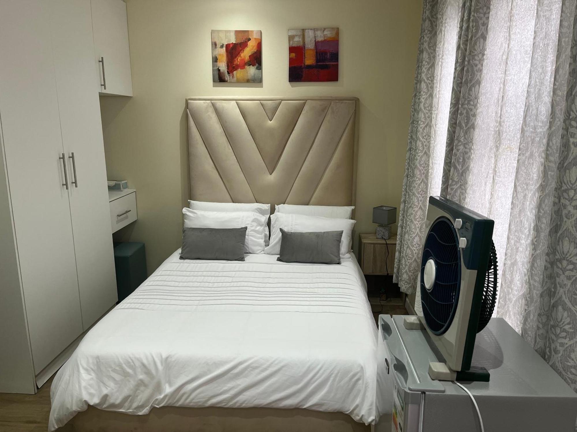 The Benjamin Accomodation Edenvale Luaran gambar