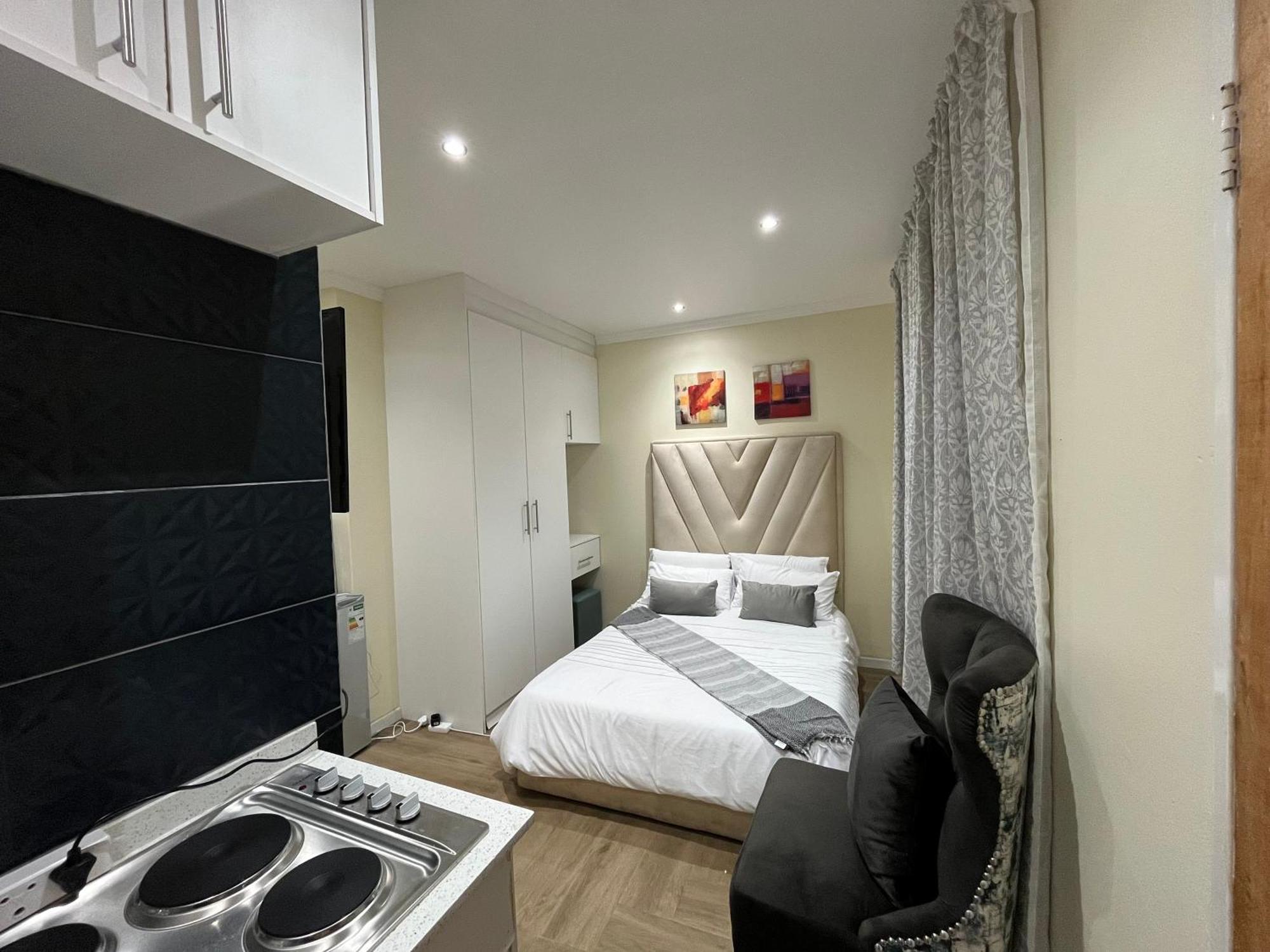 The Benjamin Accomodation Edenvale Luaran gambar